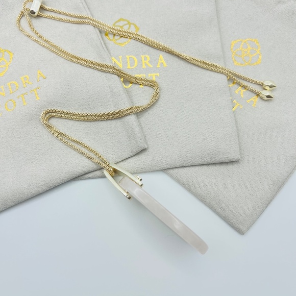 Kendra Scott Inez Rose Quartz Long Pendant Necklace in Gold - Picture 4 of 5